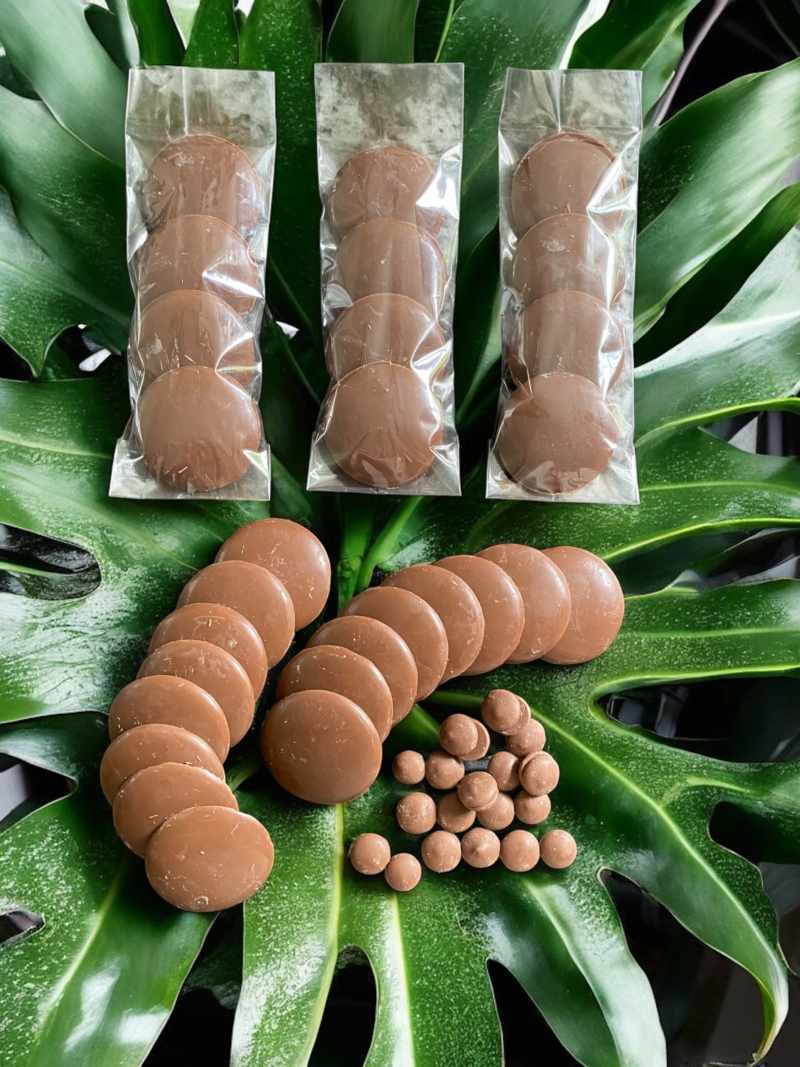 GIANT CHOCOLATE BUTTONS
Belgian Milk Chocolate - Image 3